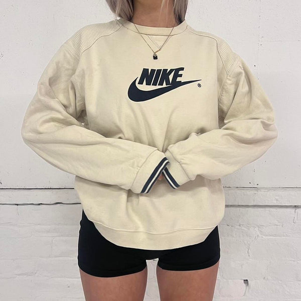 Nike Sweatshirt  - L