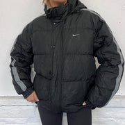 Men’s Vintage Nike Puffer Jacket- L